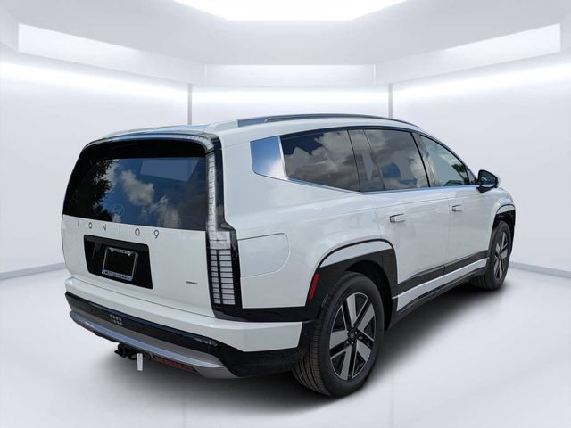 New 2026 Hyundai Ioniq 9 SEL image 3