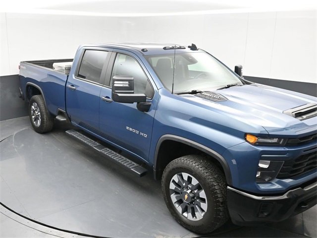Used 2024 Chevrolet Silverado 2500 Custom w/ Custom Value Package image 30