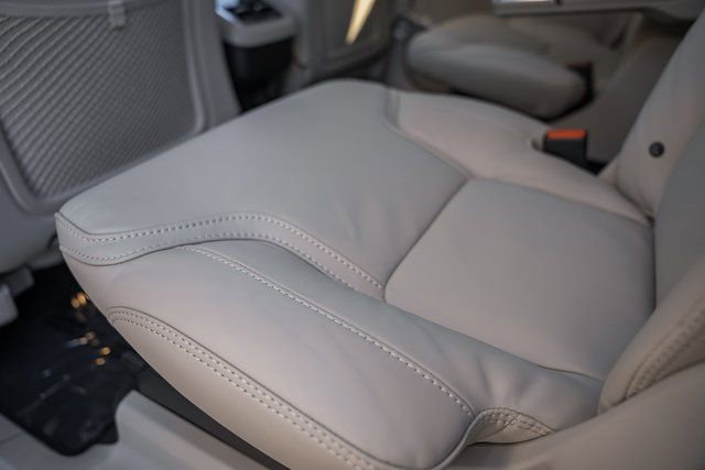 New 2026 Volvo XC90 B6 Ultra w/ Protection Package Premier image 31