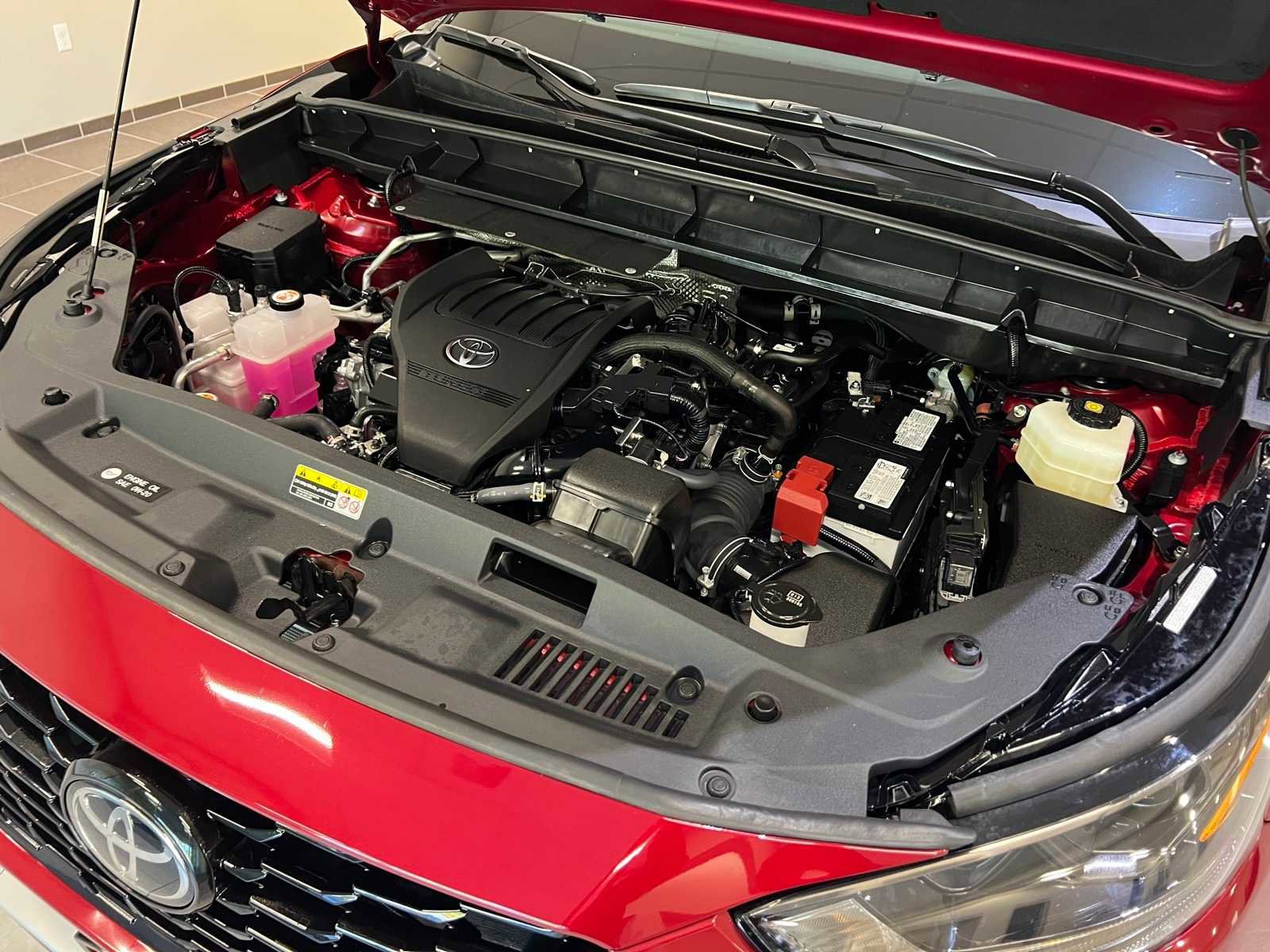 Certified 2024 Toyota Highlander XSE image 9