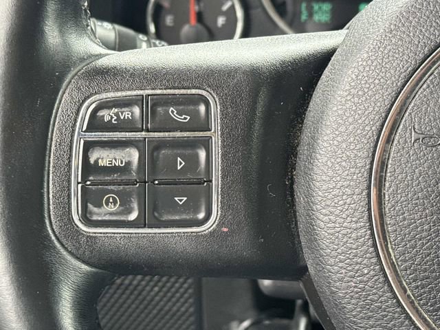 Used 2015 Jeep Wrangler Unlimited Sahara w/ Dual Top Group image 27