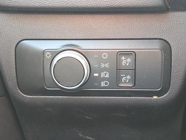 Certified 2020 Ford Escape SE image 29