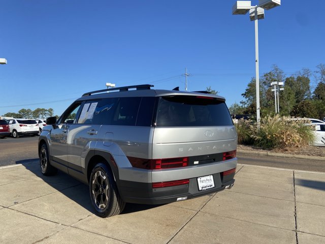 Used 2026 Hyundai Santa Fe SEL FWD image 4