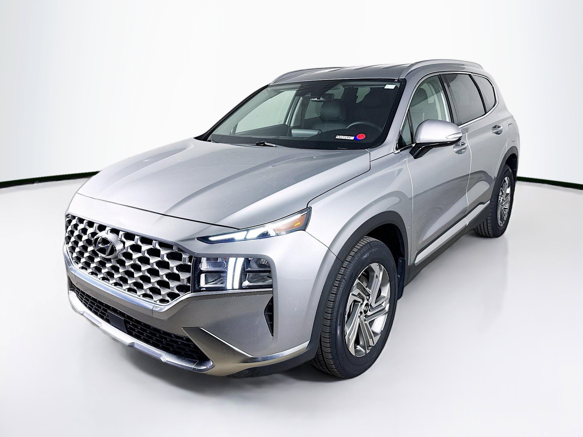 Used 2022 Hyundai Santa Fe SEL w/ Convenience Package image 4