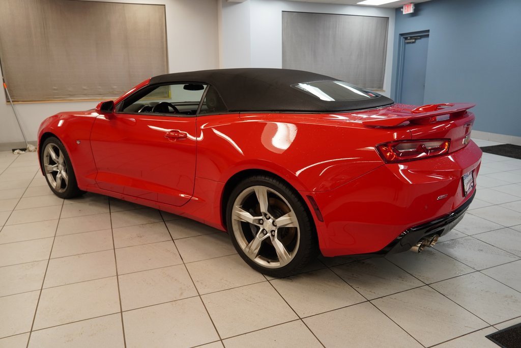 Used 2017 Chevrolet Camaro SS image 7
