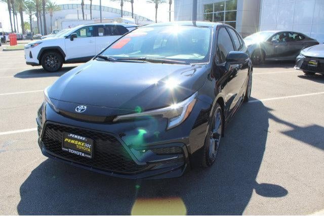 Certified 2026 Toyota Corolla SE FWD image 5