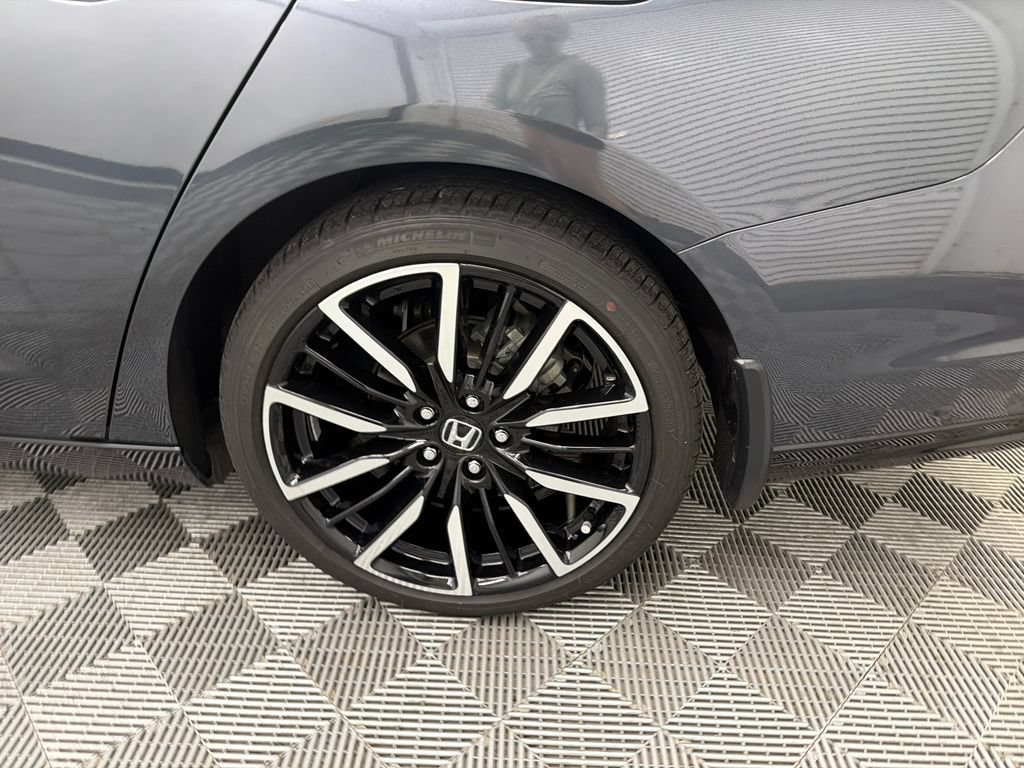 Used 2024 Honda Accord Touring image 20