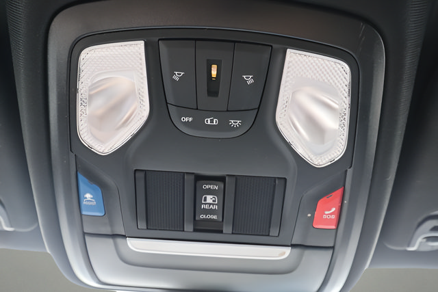Used 2025 RAM 1500 Big Horn AWD/4WD image 38