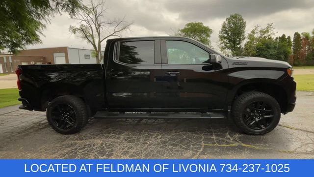 Used 2022 Chevrolet Silverado 1500 LT Trail Boss w/ LT Trail Boss Premium Package AWD/4WD image 9