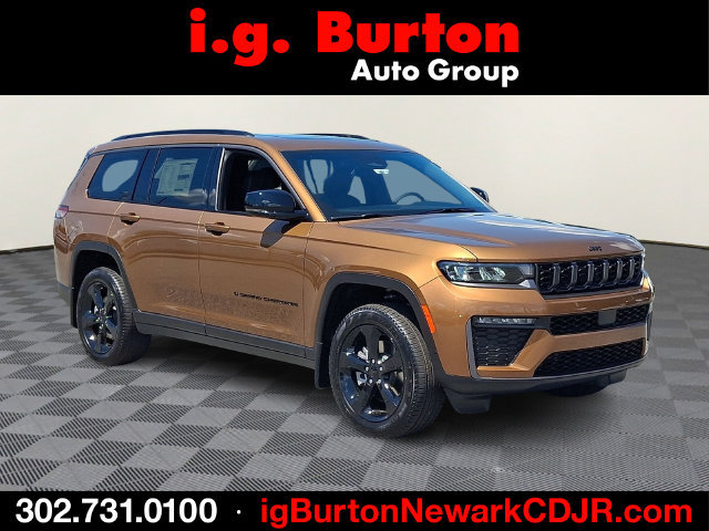 New 2026 Jeep Grand Cherokee L Limited w/ Limited Altitude Package AWD/4WD image 1