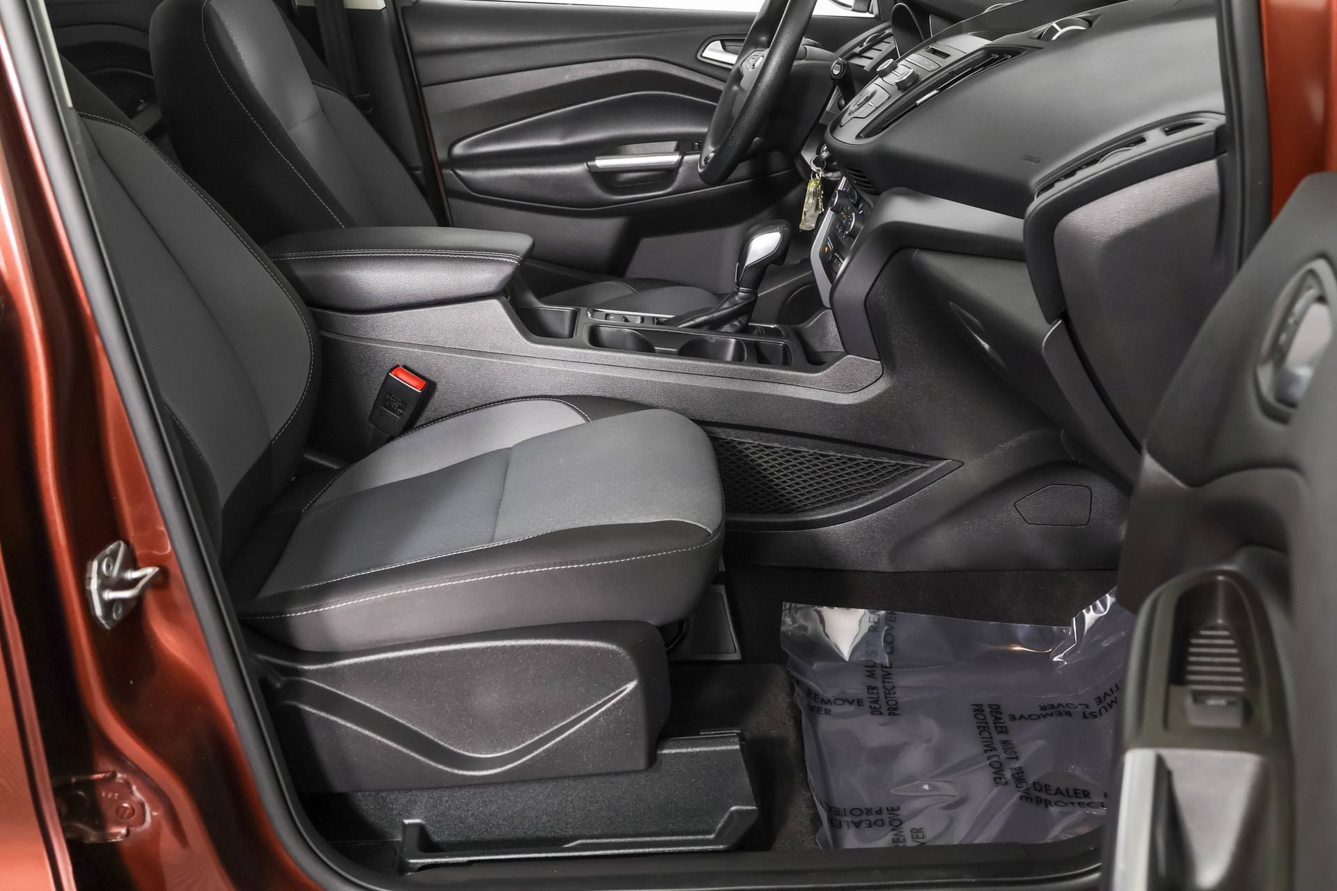 Used 2018 Ford Escape SE FWD image 45