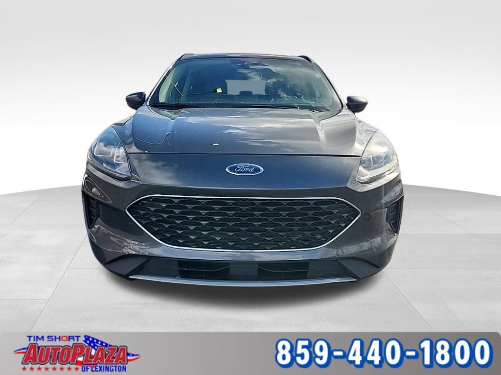 Used 2020 Ford Escape SE image 5