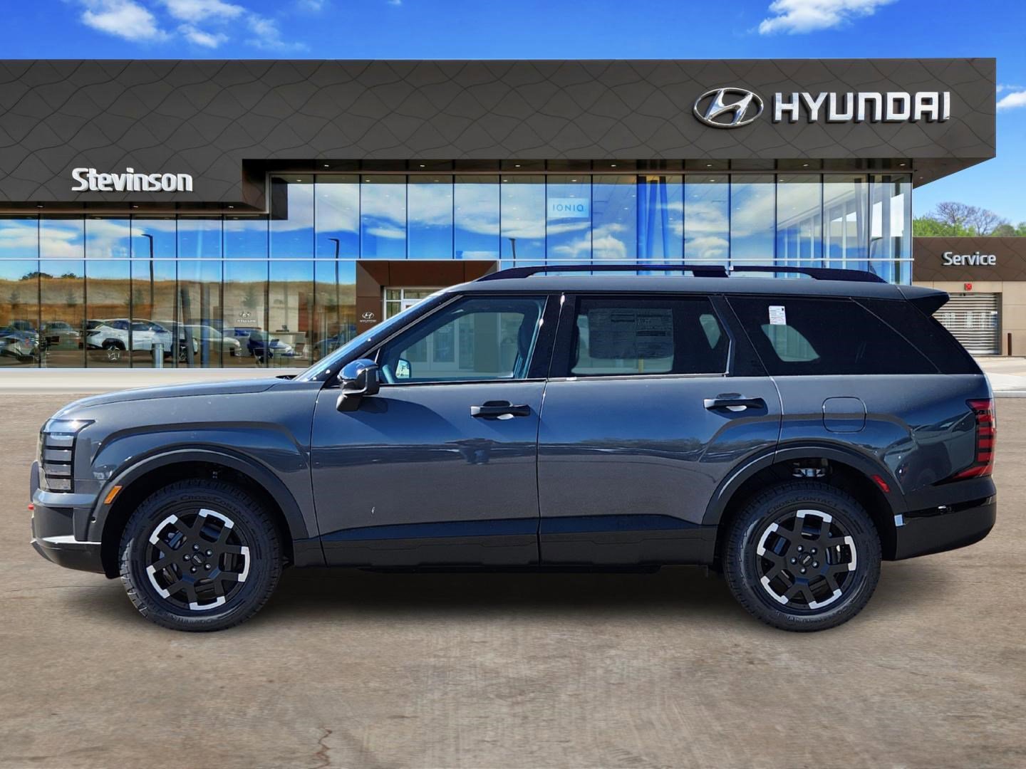 New 2026 Hyundai Palisade XRT Pro image 2