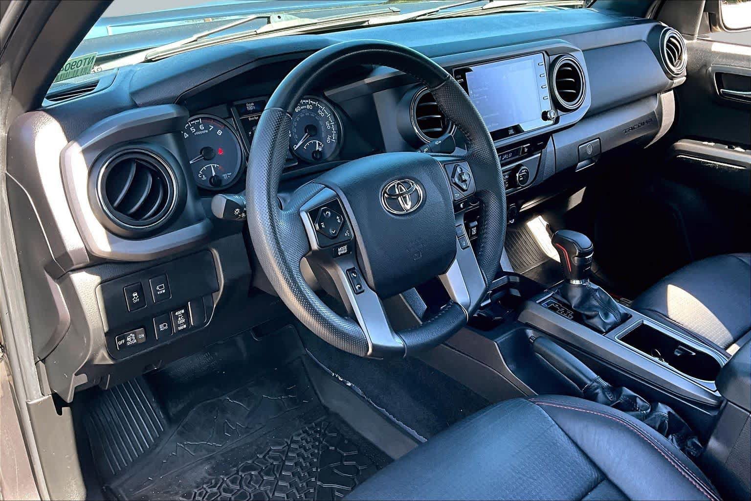 Certified 2022 Toyota Tacoma TRD Pro AWD/4WD image 17