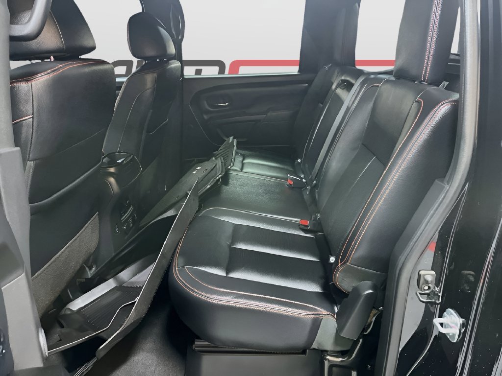 Used 2024 Nissan Titan PRO-4X w/ Pro-4x Convenience Package AWD/4WD image 26