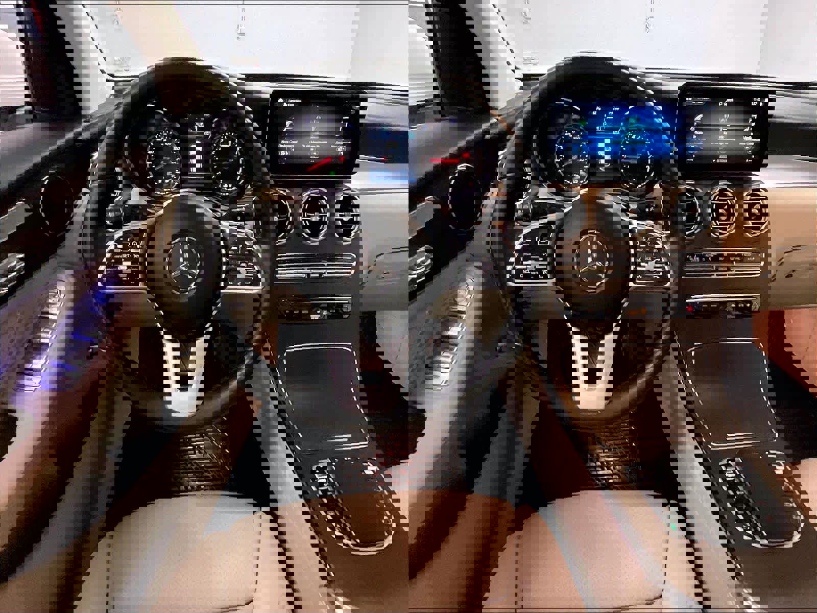 Used 2022 Mercedes-Benz GLC 300 4MATIC image 8