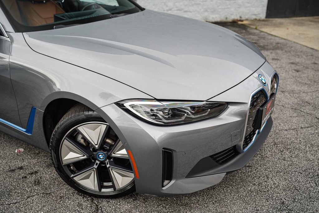 Used 2023 BMW i4 eDrive35 RWD image 7