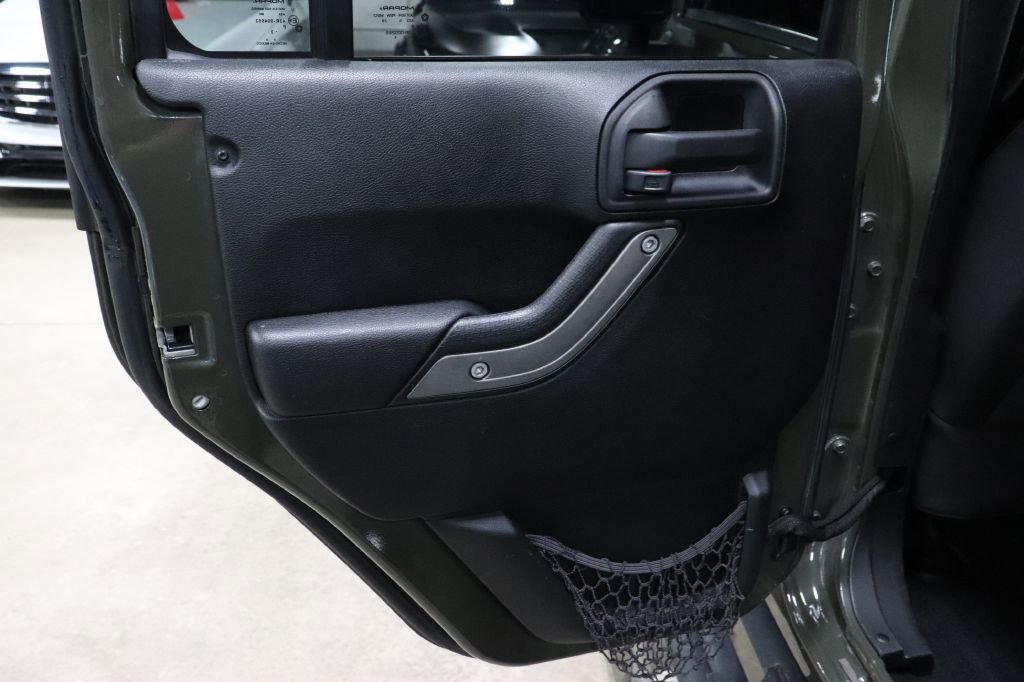 Used 2015 Jeep Wrangler Unlimited Sport w/ Quick Order Package 24S image 13