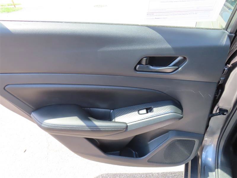 Used 2025 Nissan Altima 2.5 SV FWD image 29