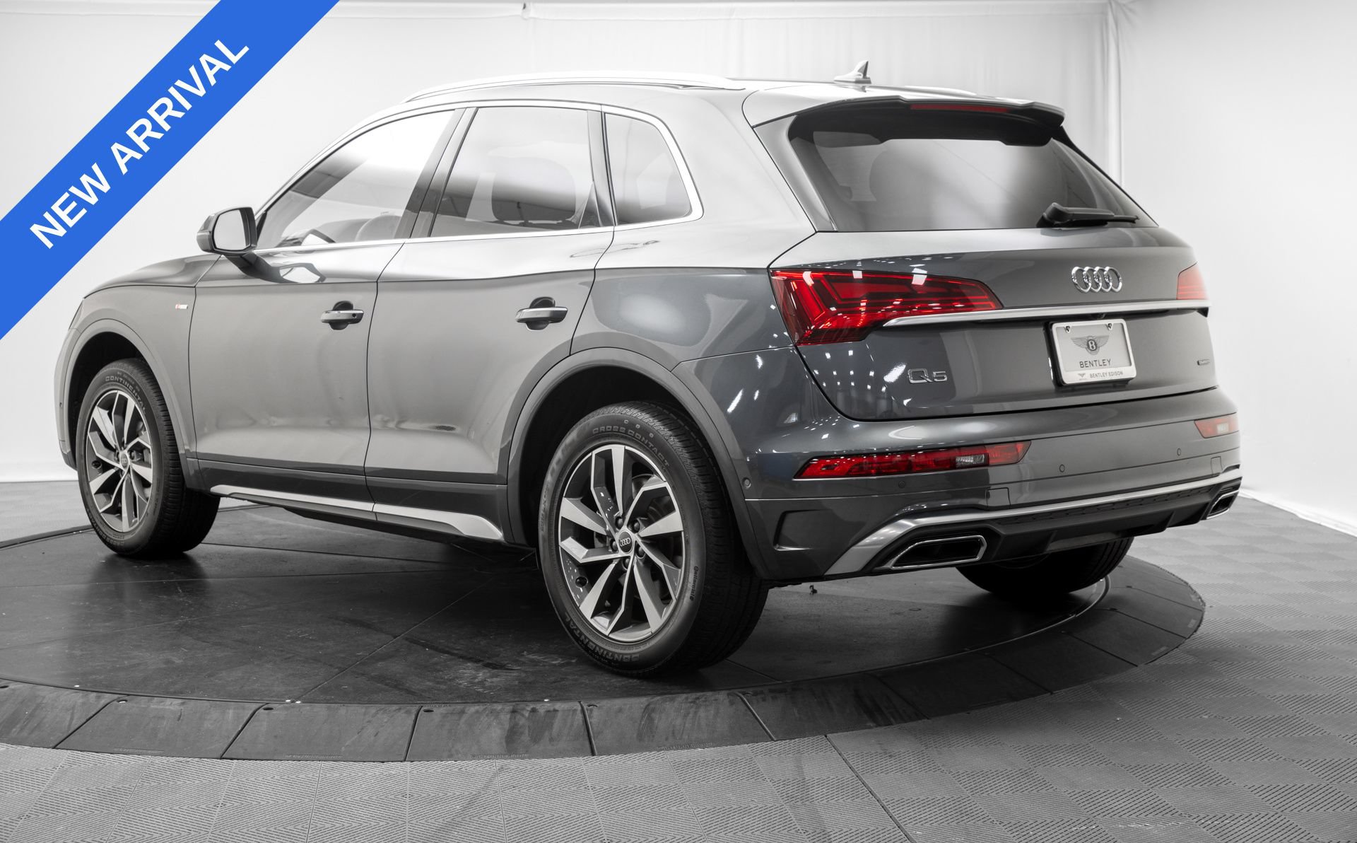 Used 2023 Audi Q5 2.0T Prestige AWD/4WD image 5