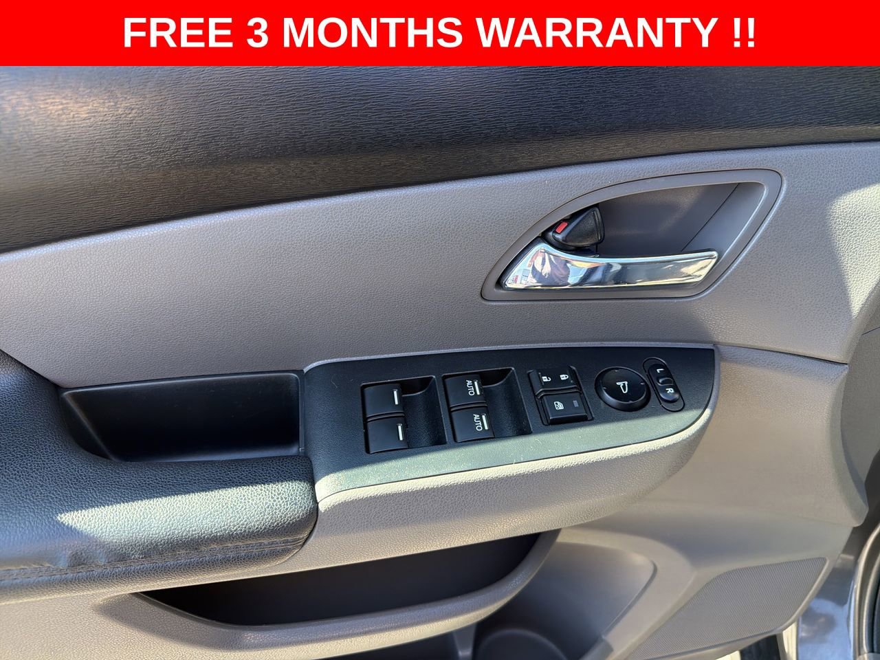 Used 2015 Honda Odyssey EX image 12