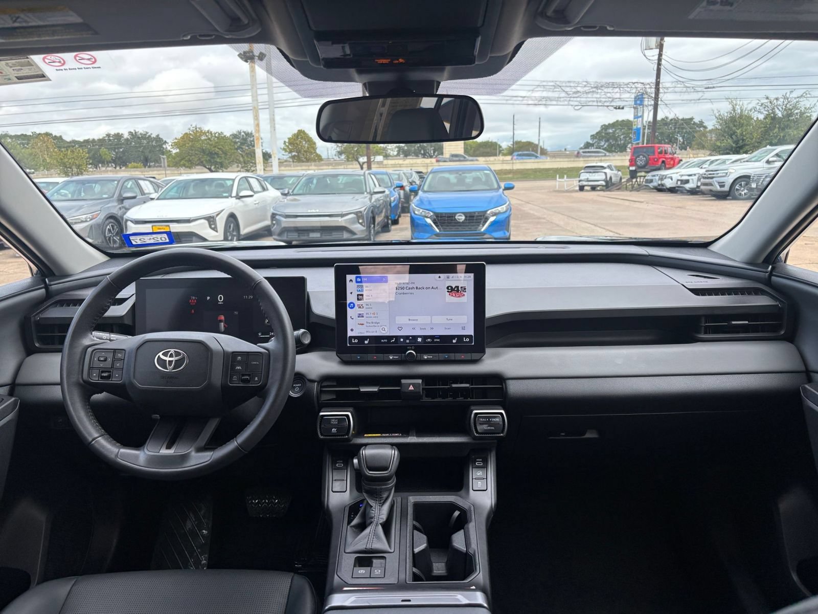 Used 2026 Toyota RAV4 XLE Premium AWD/4WD image 33