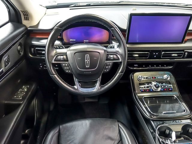 Used 2022 Lincoln Nautilus Reserve w/ Monochromatic Package AWD/4WD image 17
