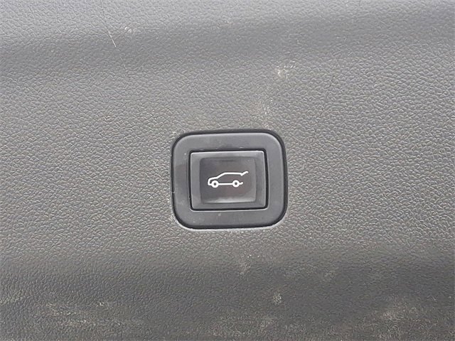 Used 2023 Chevrolet Tahoe Premier image 35