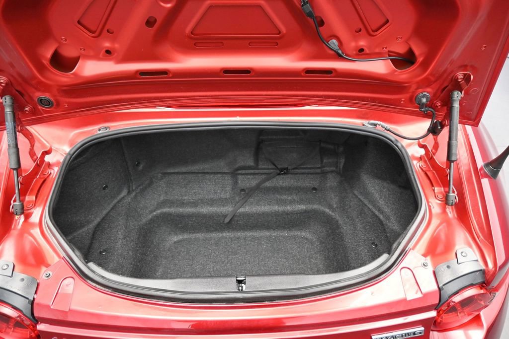 Used 2021 MAZDA MX-5 Miata Grand Touring RWD image 24