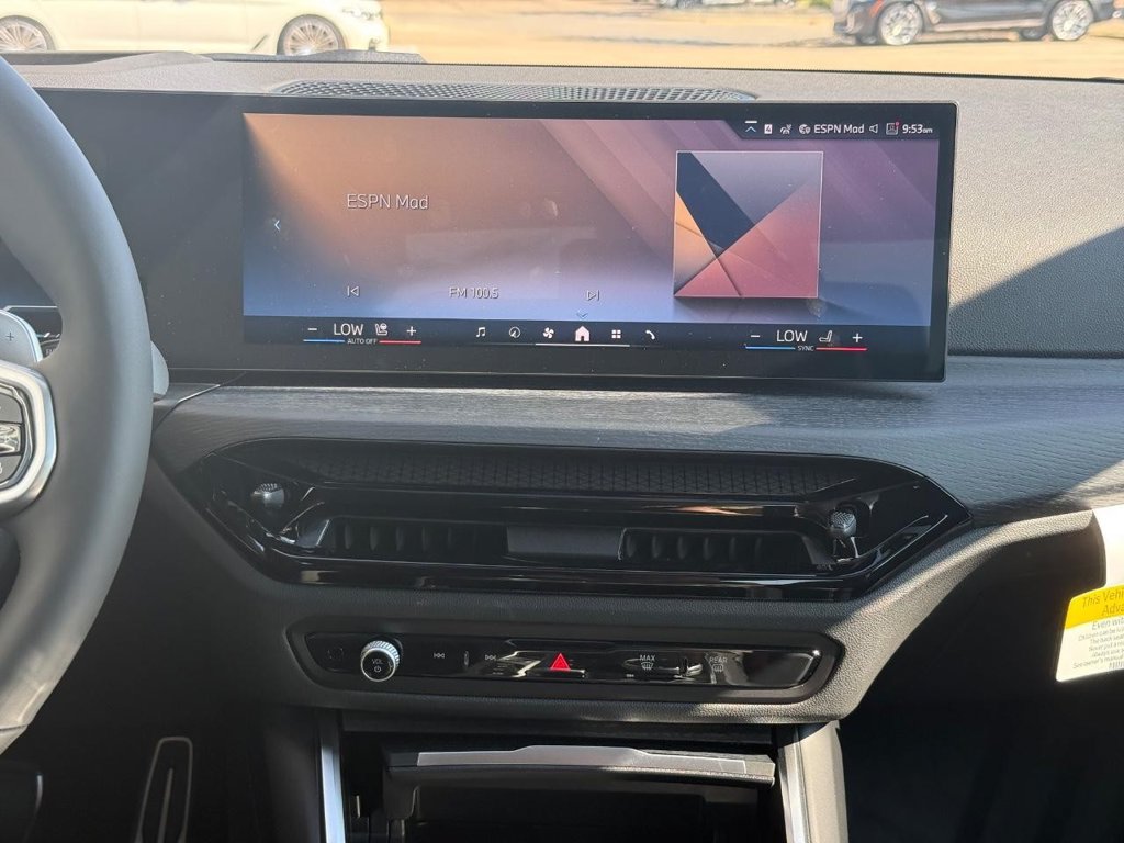New 2026 BMW 330i xDrive Sedan w/ M Sport Package AWD/4WD image 7