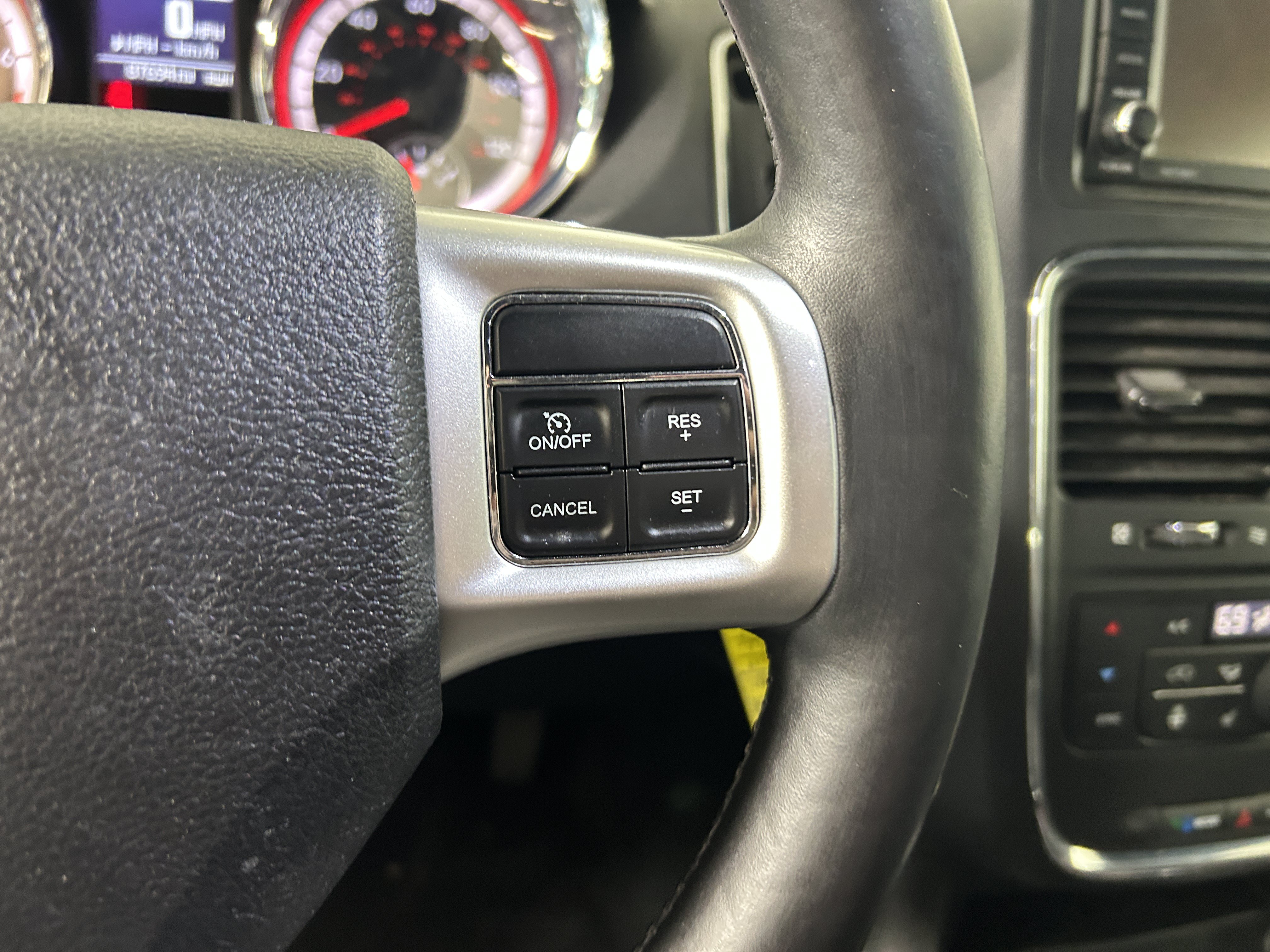 Used 2019 Dodge Grand Caravan GT FWD image 14