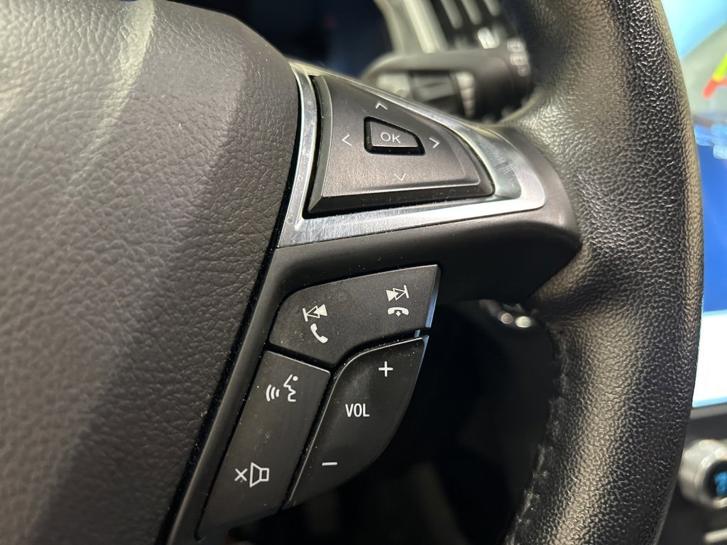 Used 2023 Ford Edge SEL image 23