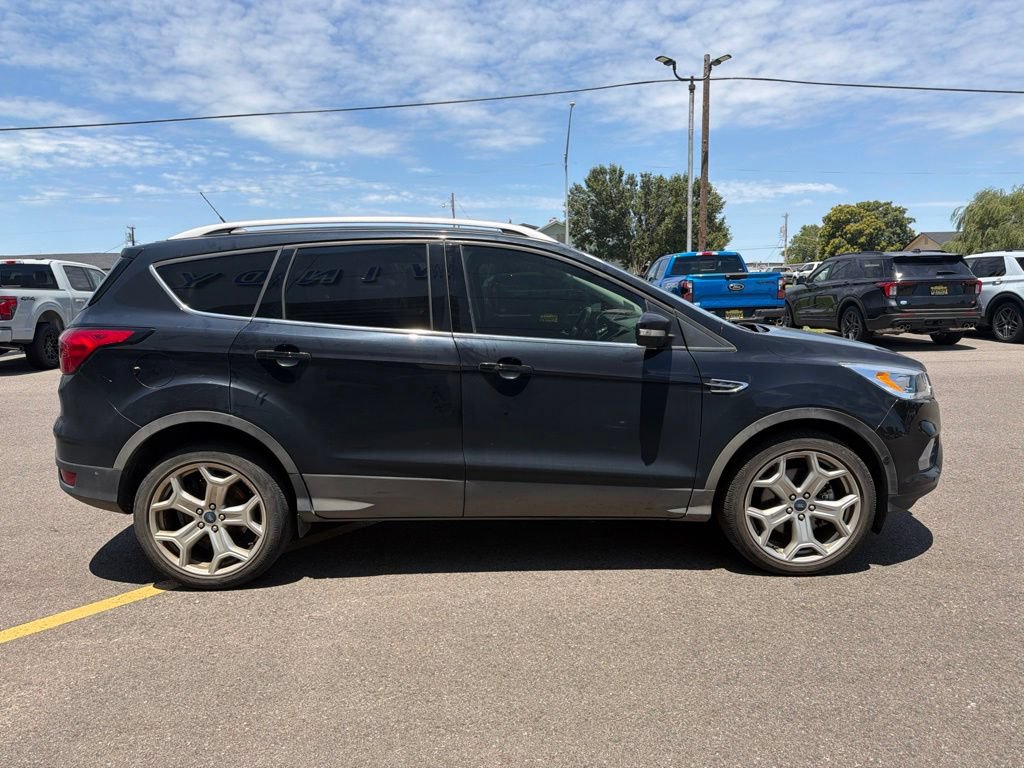 Used 2019 Ford Escape Titanium AWD/4WD image 5