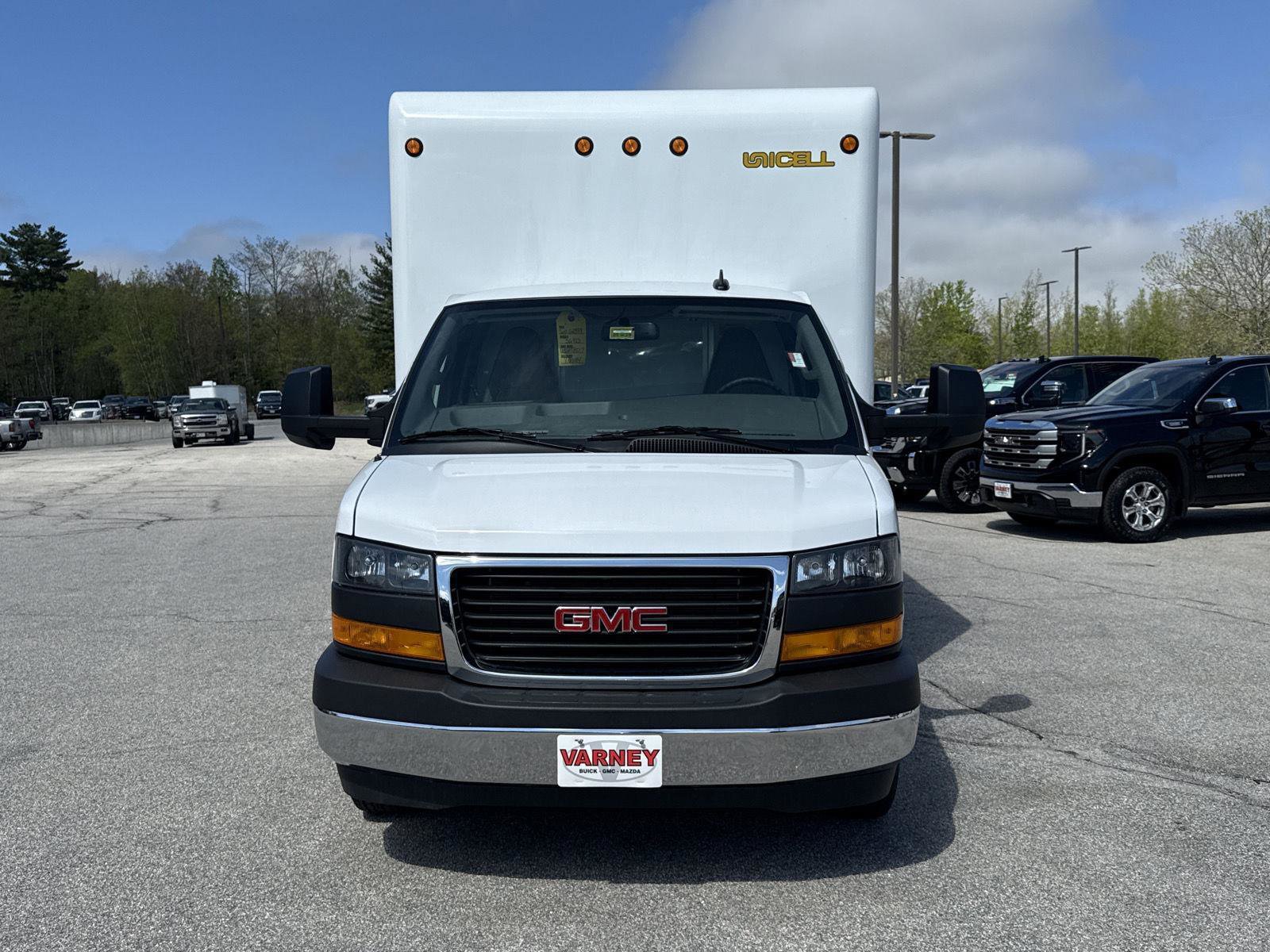 New 2025 GMC Savana 3500 w/ Power Convenience Package image 2