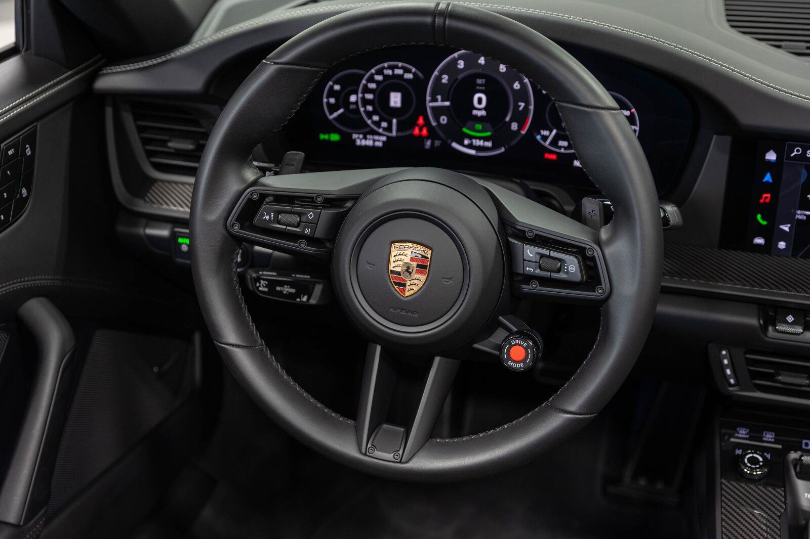 Used 2026 Porsche 911 Carrera 4 GTS AWD/4WD image 92