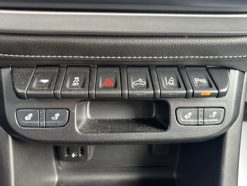 Used 2019 GMC Canyon SLE w/ Driver Alert Package image 30