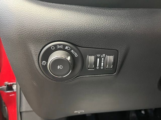 New 2026 Jeep Compass Limited AWD/4WD image 14