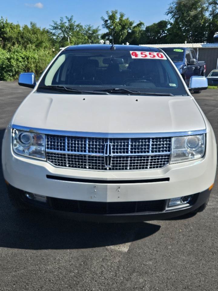 Used 2009 Lincoln MKX AWD image 2