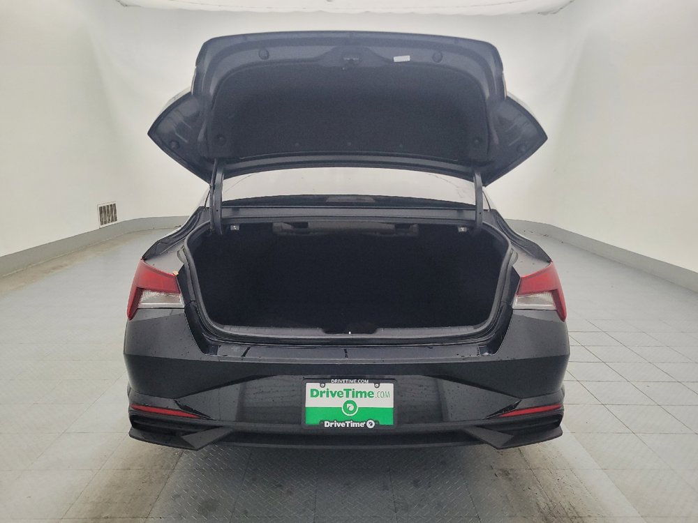 Used 2023 Hyundai Elantra SEL w/ Convenience Package image 29