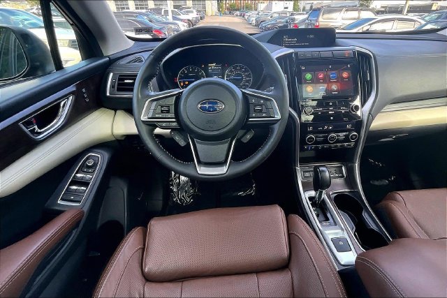 Used 2019 Subaru Ascent Touring w/ Popular Package #2 AWD/4WD image 4