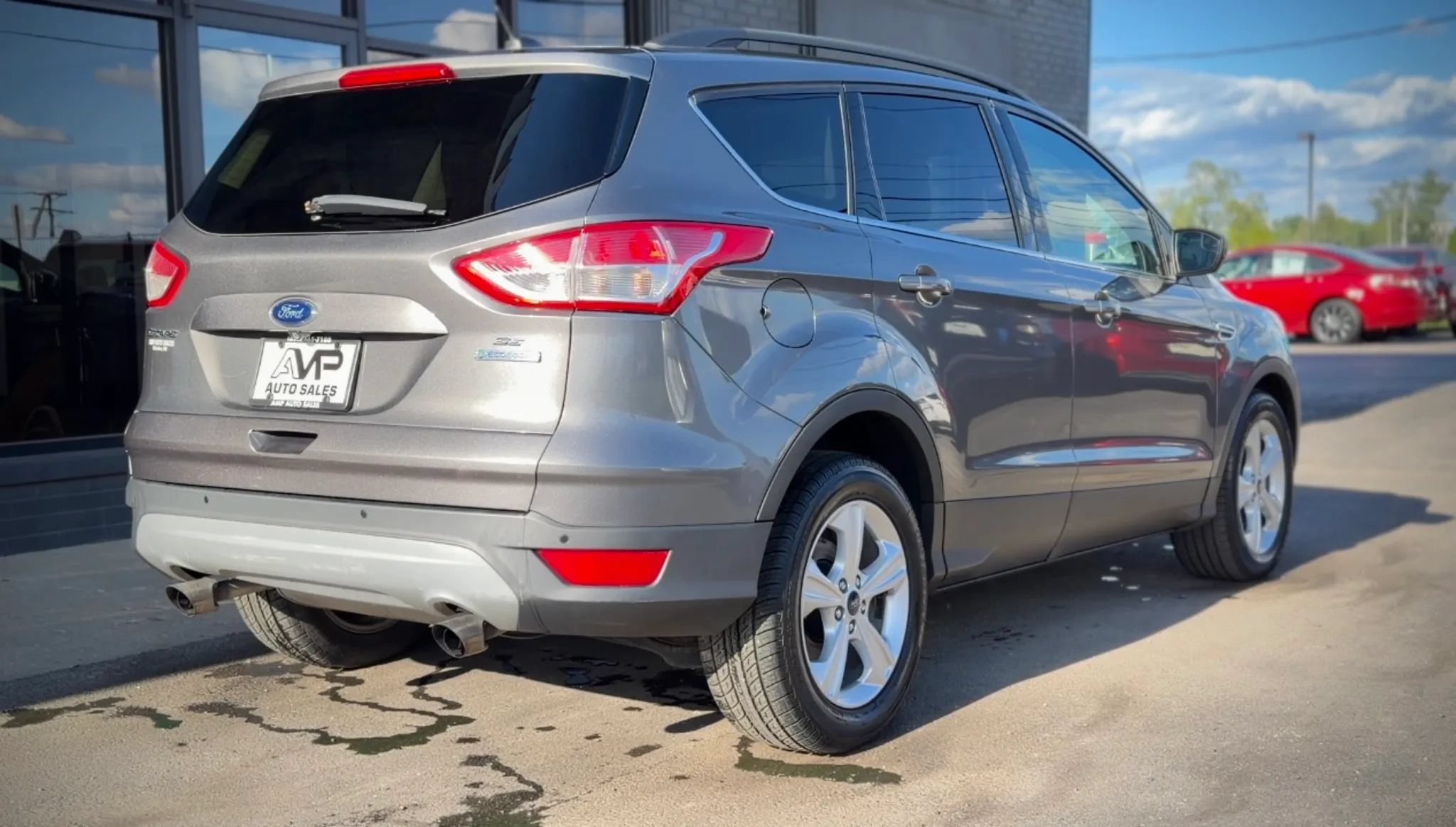 Used 2014 Ford Escape SE w/ Equipment Group 201A FWD image 2