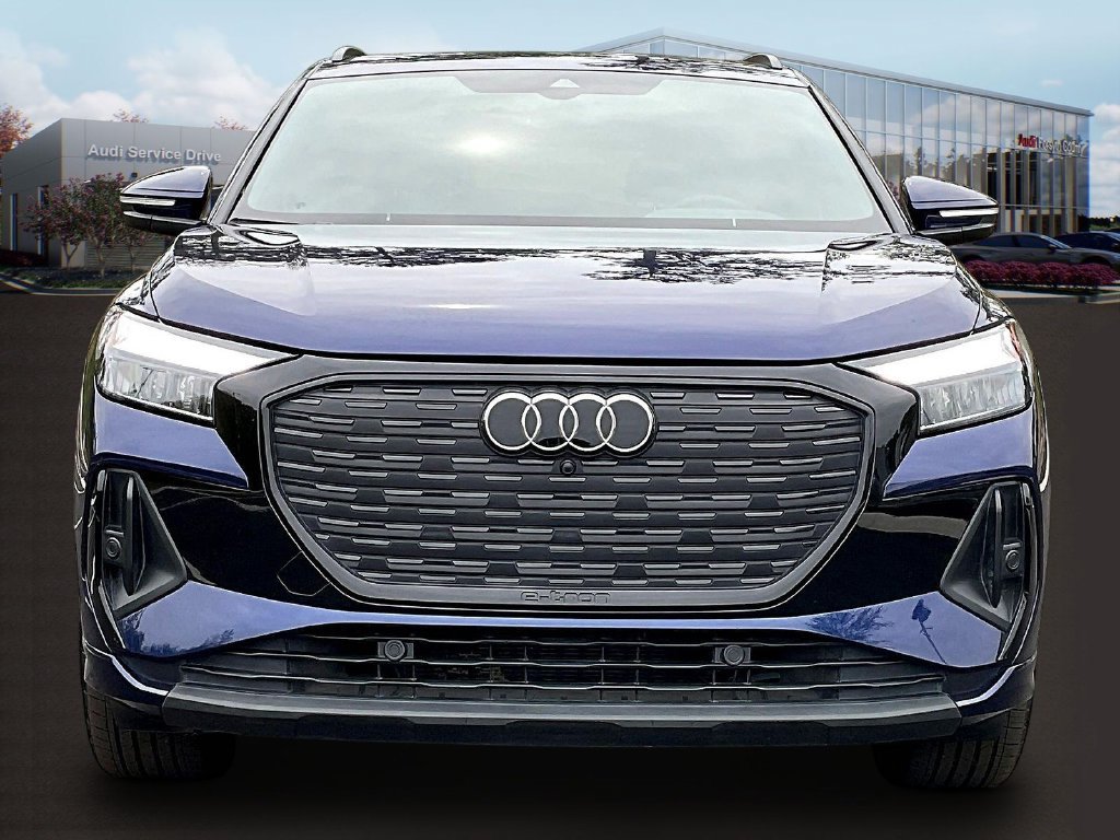 Used 2024 Audi Q4 e-tron Premium Plus AWD/4WD image 2