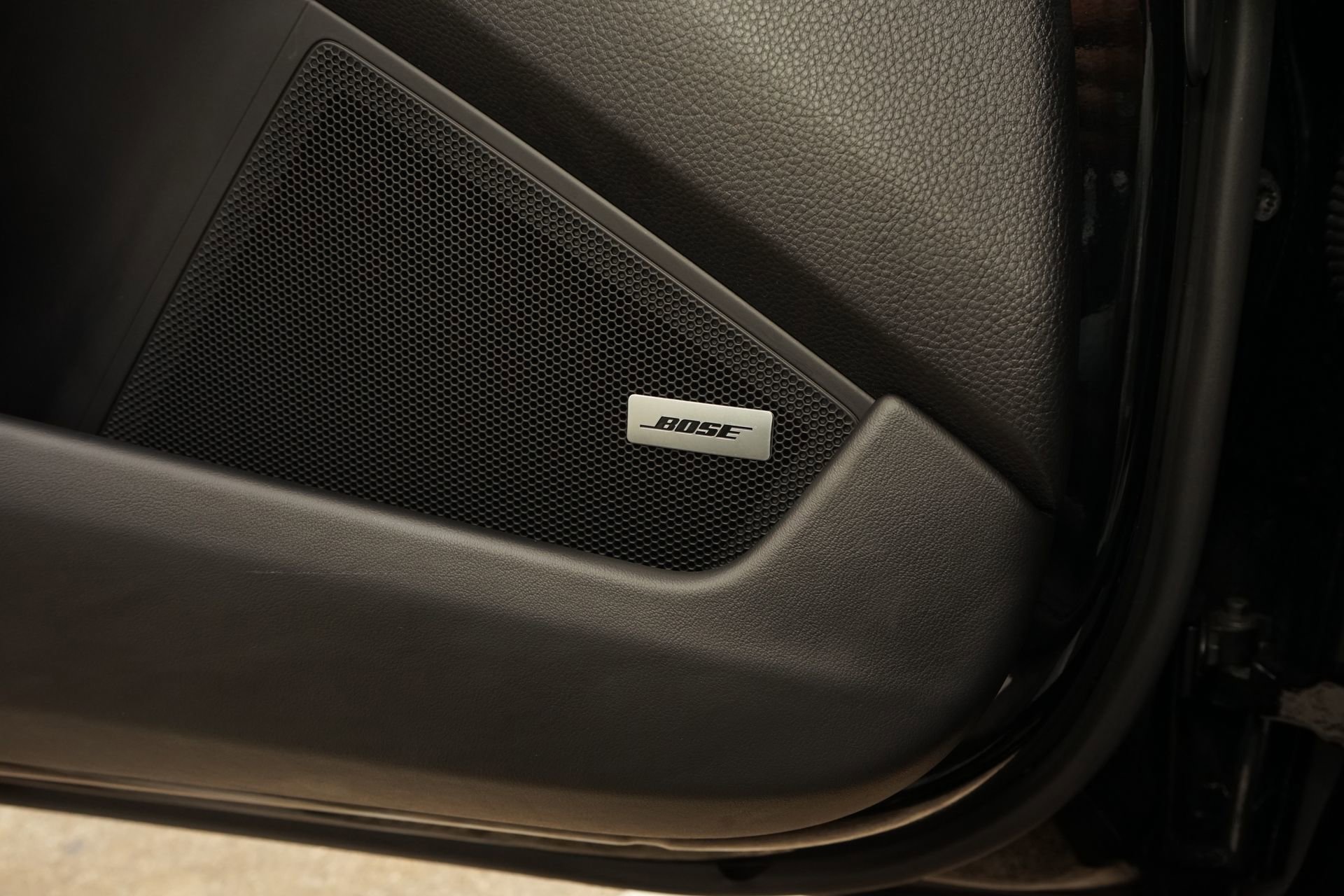 Used 2024 Porsche 911 Carrera image 27