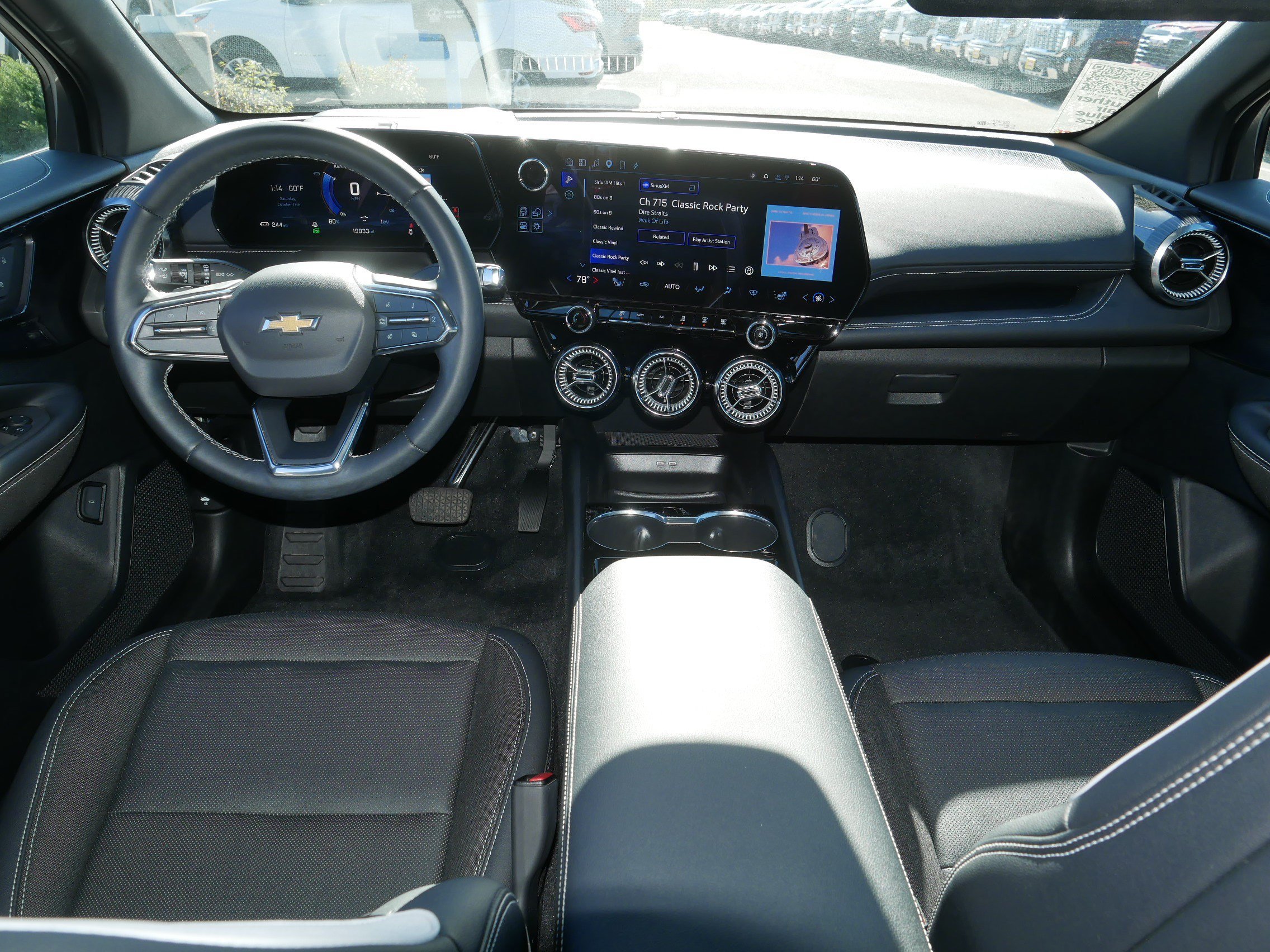 Used 2024 Chevrolet Blazer EV LT AWD/4WD image 10