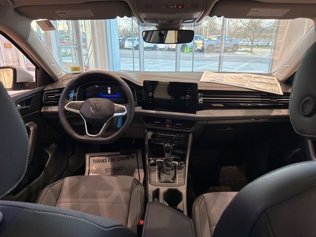 New 2026 Volkswagen Jetta SE image 8