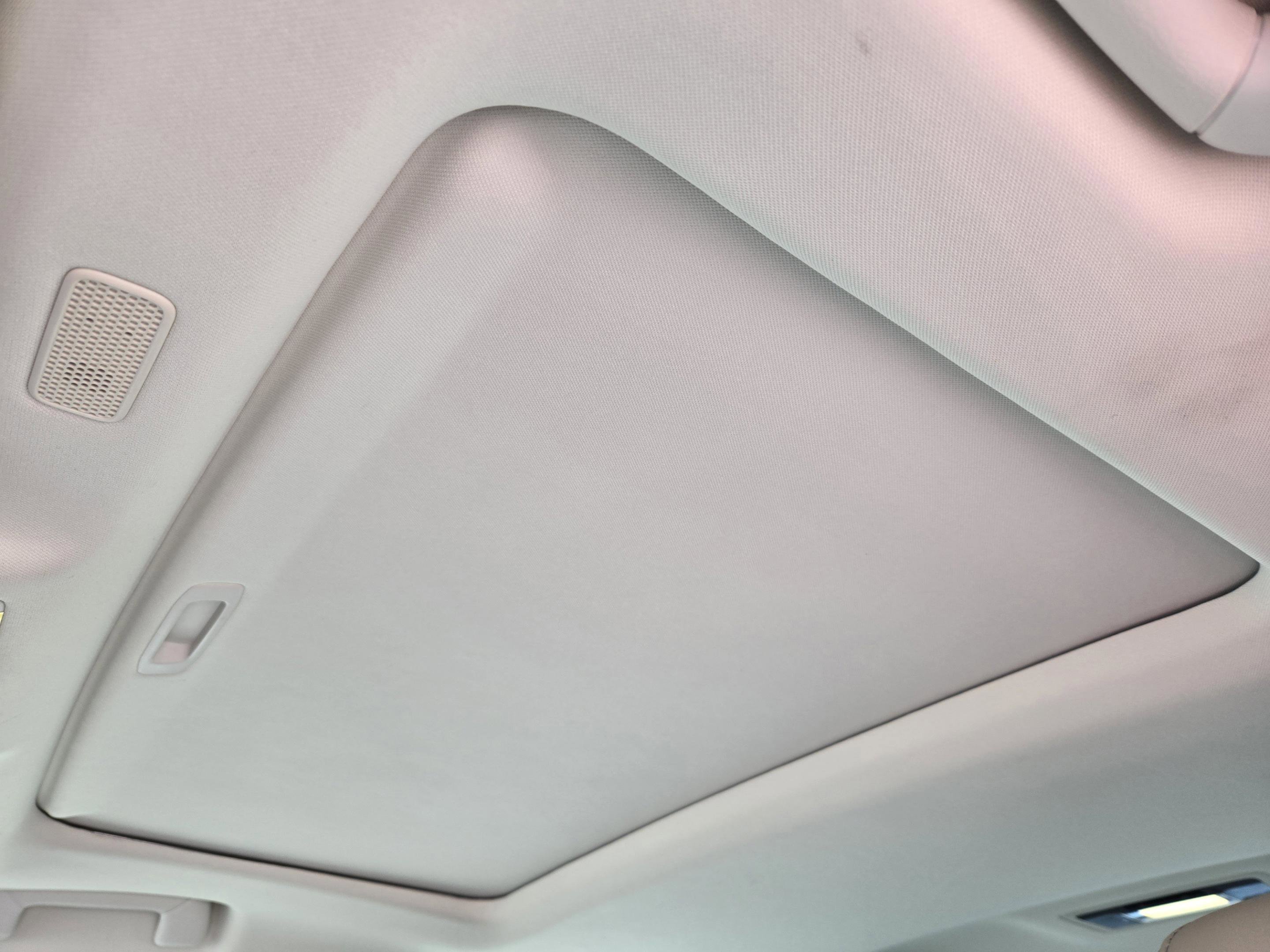 Used 2020 Lexus ES 350 w/ Premium Package image 27