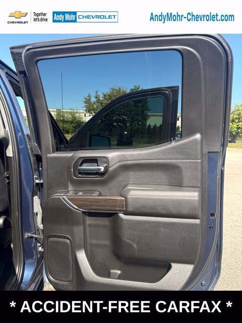 Used 2022 Chevrolet Silverado 1500 LT Trail Boss AWD/4WD image 17