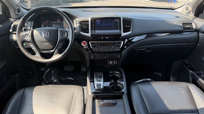 Used 2017 Honda Pilot Touring image 17