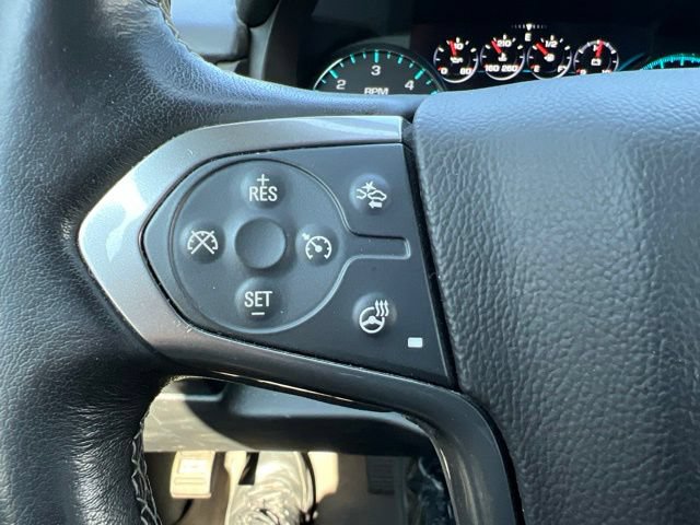 Used 2020 Chevrolet Suburban Premier w/ Premier Plus Edition AWD/4WD image 13