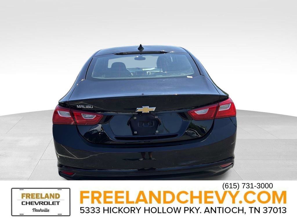Used 2018 Chevrolet Malibu LS FWD image 4